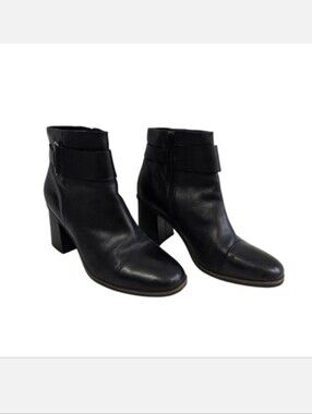 Kork-Ease DECOLA Leather Ankle Boots in Matte Black